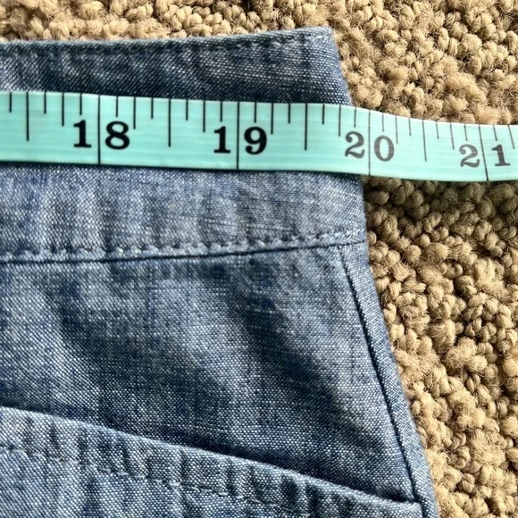 NWOT Lands End Chambray Shorts Denim color - Picture 7 of 13